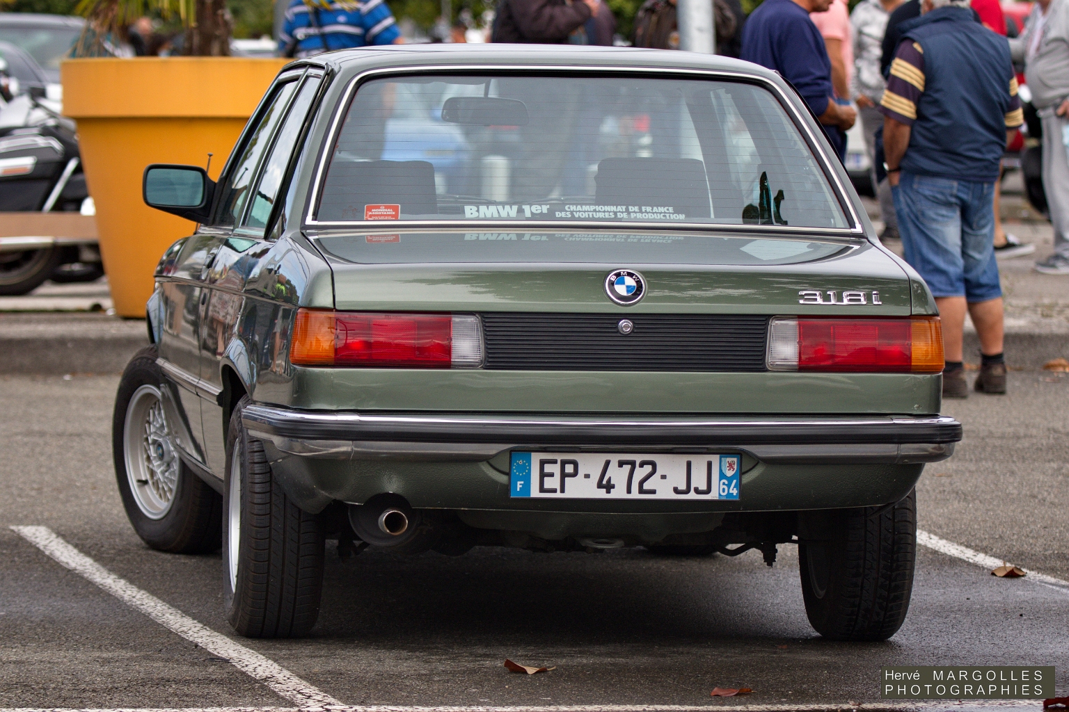BMW 318i.jpg
